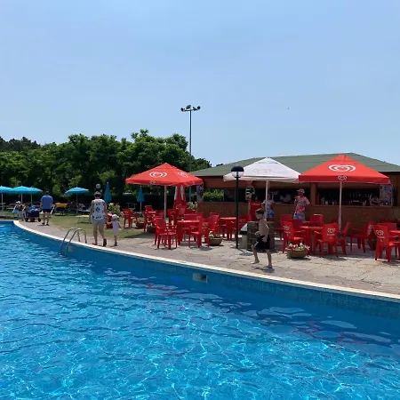 Locazione Turistica Mare Pineta-2 Holiday home *