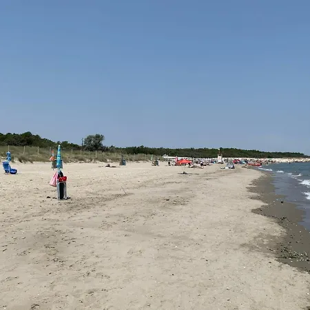 Locazione Turistica Mare Pineta-2 Holiday home *